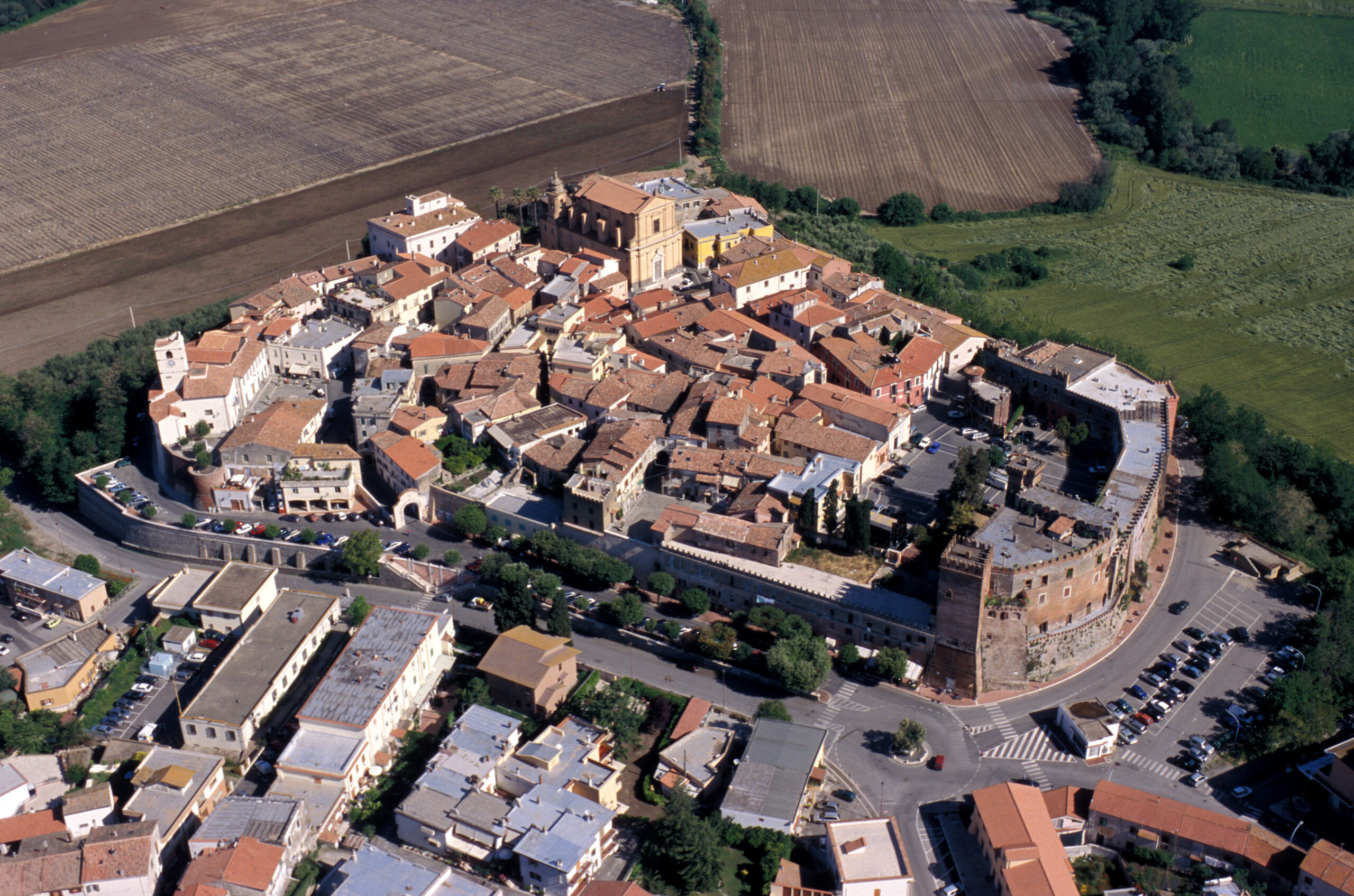 immagine montalto centro storico